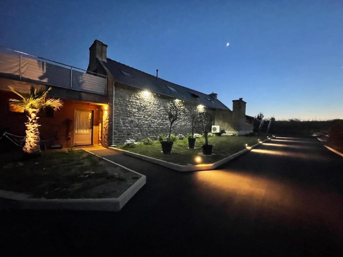 Gites D Izel N1 Entre Terre Et Mer Pres D'Un Golf Ploemel Exterior photo